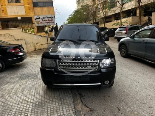 Land Rover in Beirut City - روفر فوك موديل 2004
