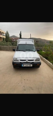 Renault in Beirut City - Rapid Model 97