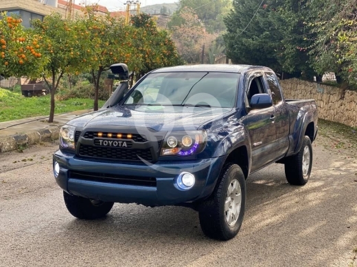 Toyota in Beirut City - TOYOTA TACOMA MODEL 2008