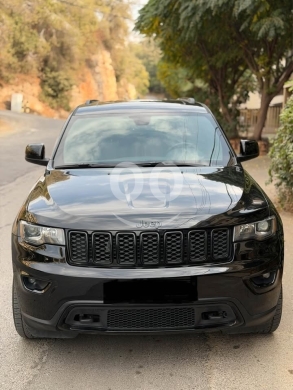 Jeep in Baabda - Jeep grand Cherokee model 2018