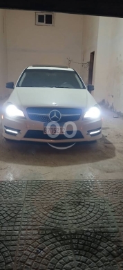 Mercedes-Benz in Mar Elias - C300 model 2012