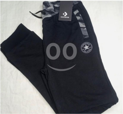 Baby & Kids Stuff in Al Dahye - بنطلون جوجر كونفرس تشاك تايلور أصلي للأطفال (12/13 سنة) جديد بالتاغ |Converse All Star Patch Joggers