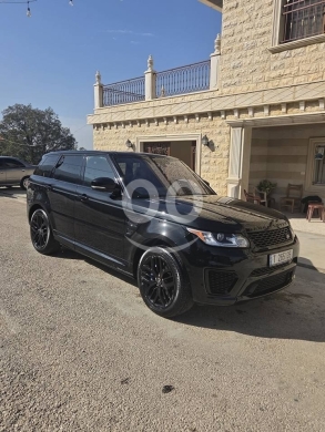 Land Rover in Bourj El Yahoudiyeh - SVR 2016