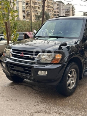 Mitsubishi in Tripoli - Montero model 2001