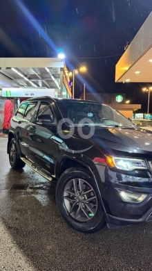 Jeep in Beirut City - Jeep Grand Cherokee 2016