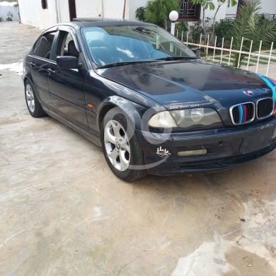 بي ام دبليو في مدينة بيروت - 323i model 2001