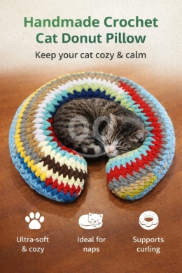 Vêtements, chaussures et accessoires dans Halate - وسادة كروشيه مريحة للقطط مصنوعة يدوياً بتصميم مقوس | Handmade Cozy Crochet Crescent Cat Pillow