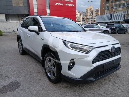 Toyota in Bouchrieh - Toyota Rav4 2022