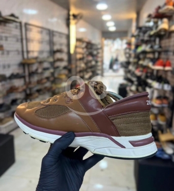 Clothes, Footwear & Accessories in Al Dahye - Original Zoot Men&#039;s Performance Lifestyle Sneakers - Brown/Tan Leather & Mesh - Size 43