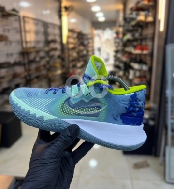 Clothes, Footwear & Accessories in Al Dahye - Nike Kyrie Low 5 Basketball Shoes - Community Multi-Color - Men&#039;s Size 41 - Performance Gear