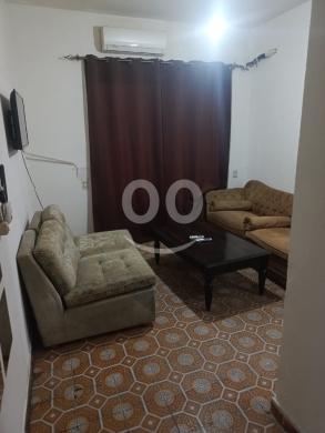 Apartments for sale dans Hamra - ستديو مفروش للايجار في الحمرا - شامل جميع الخدمات - مثالي للطلاب وشخصين