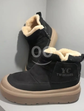 Vêtements, chaussures et accessoires dans Abou Samra - بوت نسائي شتوي أنيق ودافئ بتصميم عصري | Stylish & Warm Women&#039;s Winter Boots