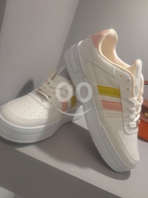 سبادرين بناتي "زحف" عصري من الجلد الطبيعي | Trendy Girls' Genuine Leather Low-Top Sneakers — 2