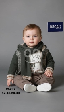طقم ملابس ولادي أنيق من أوسكار كيدز - قطعتين محبوكة | Stylish Oscar Kids Boys’ 2-Piece Kn… — 2