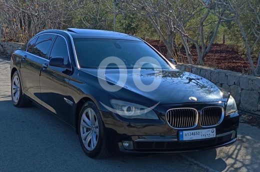 BMW in Beit El Din - بي إم دبليو 740 موديل 2011 فخامة استثنائية وأداء قوي | BMW 740 Model 2011 Luxury Sedan Performance