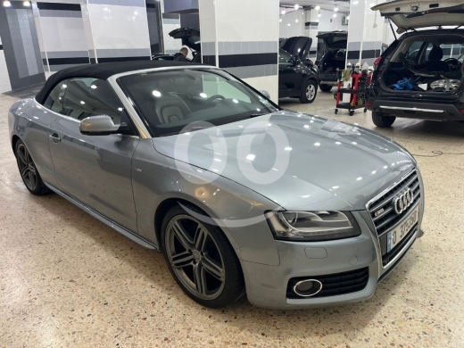 أودي في مدينة بيروت - 2010 Audi A5 Cabriolet for Sale | Company Source | Only 110,000 KM