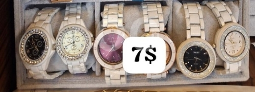 Clothes, Footwear & Accessories in Bhamdoun - Elegant Ceramic-Style Ladies&#039; Watches | Crystal Bezel Fashion Timepieces