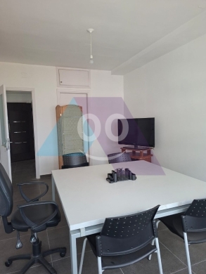 Commercials for rent in Hamra - 120m2 office with prime loaction 4rent in Hamra Near AUBMC - الحمراGH54O4