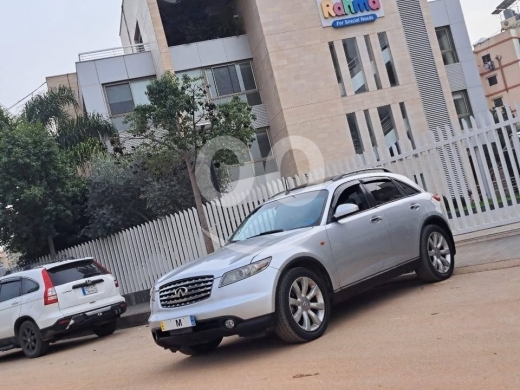 Infiniti in Bechmizzine - INFINITI FX35 model 2004