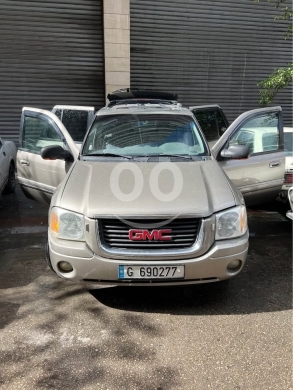 GMC in Beirut City - Gmc Model 2002