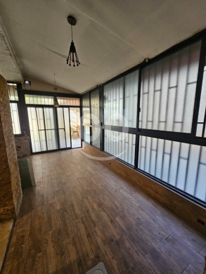 Apartments for sale in Nabatyeh - شقة مفروشة بتصميم أنتيك للبيع في النبطية - حي الراهبات 200 م² مع جنينة خاصة وسعر لقطة