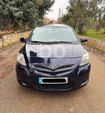 Toyota in Bechmizzine - TOYOTA YARIS 2006
