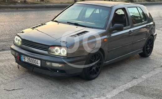 Volkswagen in Jbeil - Golf model 93