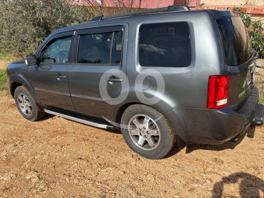 Honda in Beirut City - Honda pilot touring 2010
