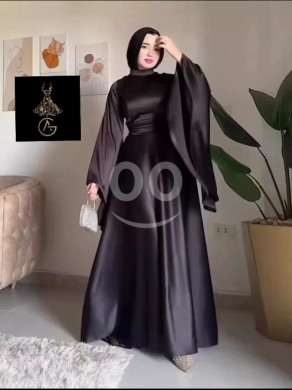 الملابس، الأحذية والزينة في Loussiya - فستان