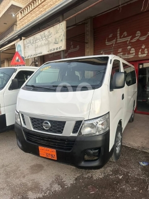 نيسان في بعلبك - Nissan urvan 2013