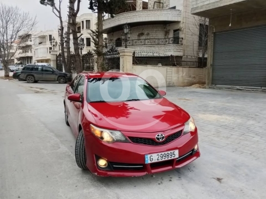 Toyota in Hoch el-Oumara - Toyota camry 2014