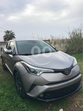 Toyota dans Rmeileh - Toyota C-HR 2018