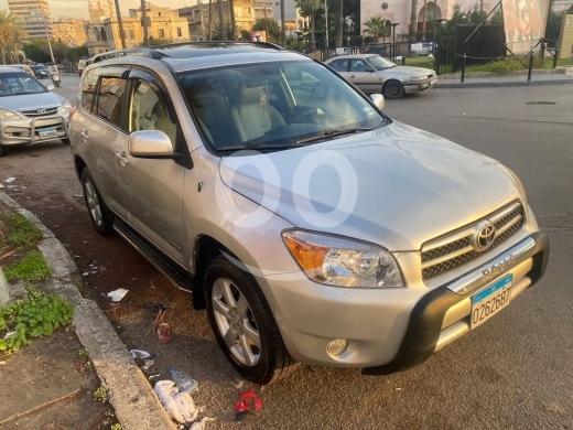Toyota in Nabatyeh - Rav4 2007