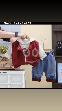 Clothes, Footwear & Accessories in Tripoli - طقم ولادي كاجوال 3 قطع هودي قطني وجيلي أحمر مع بنطلون جينز | Boys 3-Piece Red Vest&Hoodie Denim Set