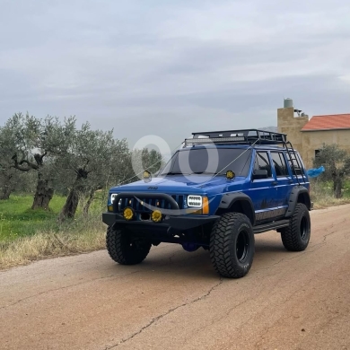 Jeep in Zgharta - Jeep Cherokee 89