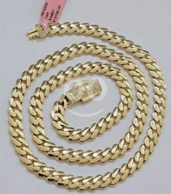 Clothes, Footwear & Accessories in Beirut City - عقد "كوبان" ذهبي فاخر مرصع بالزركون عيار 14 | Luxury 14K Gold Cuban Link Necklace Zircon Clasp