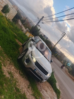 Land Rover in Damour - Range rover evoque model 2013