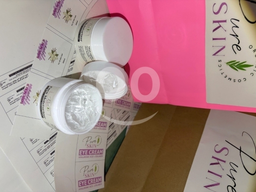 Health & Beauty in Al Beddaoui - Moisturizer gel