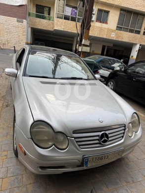 Mercedes-Benz in Fanar - C 230 model 2003