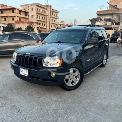 Jeep in Nabatyeh - Grand cherokee 2006