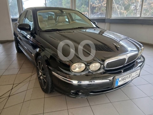 Jaguar in Beirut City - Jaguar Xtype 2004