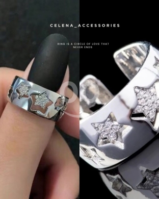 Clothes, Footwear & Accessories in Beirut City - خاتم فضي عريض بتصميم نجوم مرصعة بالزركون | Bold Silver Star Ring with Zirconia Embellishments
