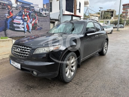 Infiniti in Bouar - Infiniti fx 35 2004