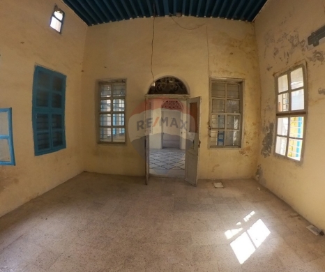 Apartments for sale dans Basatin Tripoli - R9-3197 Old House for Sale in Tripoli Old City - Near Tripoli&rsquo;s Castle بيت قديم للبيع في طرابلس القديمة بجوار القلعة