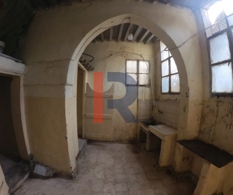 R9-3197 Old House for Sale in Tripoli Old City – Near Tripoli’s Castle — 4