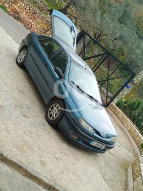 Renault in Baysour - سيارة بيت نظيفة