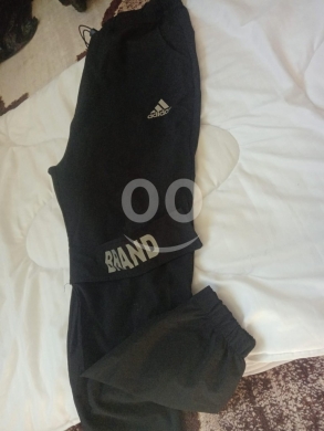الملابس، الأحذية والزينة في نبطيه - بنطلون رياضي "أديداس" أسود مريح | Men&#039;s Black Adidas Performance Joggers