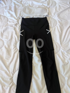 الملابس، الأحذية والزينة في نبطيه - طقم رياضي نسائي قطعتين مقاس S | Women&#039;s 2-Piece Activewear Set Size Small