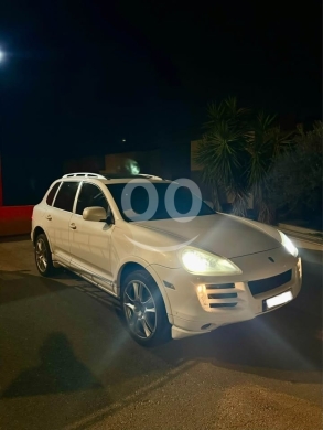 Porsche in Bhamdoun - Porsche Cayenne S 2008