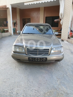 Mercedes-Benz in Baissariye - النجارية منطقة الزاهرني